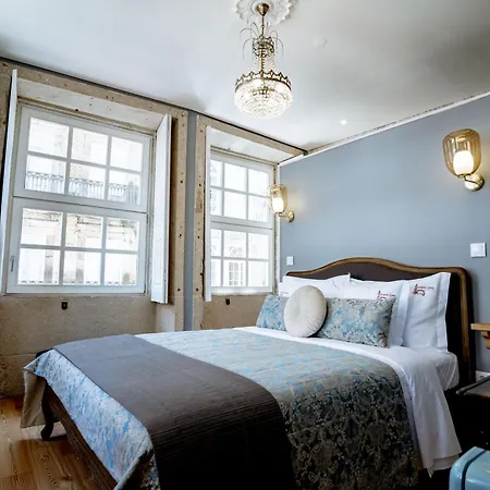 Authentic Apartamento